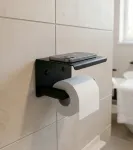 WC-paberihoidja riiuliga, must, seinakinnitus