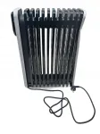 &Otilde;liradiaator Midea 2300 W, valge