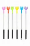 Teleskoopiline metallist seljakoputusvahend, roosa, 42 cm