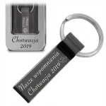32GB must USB-m&auml;lupulk v&otilde;tmehoidjaga ja tasuta graveeringuga