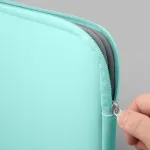 LAUT Huex Pastels K&otilde;va &uuml;mbris MacBook Air 13 tolli - Lavendel