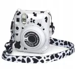 LOVEINSTANT &Uuml;mbris Fujifilm Instax Mini 12 jaoks kleebistega &ndash; lehmatr&uuml;kis