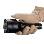 Nitecore P30i Must k&auml;silatern LED