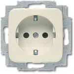 Pistikupesa Busch-Jaeger 2011-0-1318 CEE 7/3 2P+E 250V 16A Valge (71&times;41 mm)