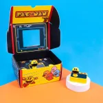 FIZZ CREATIONS Retro Arcade Pac-Man plug and play traadita m&auml;ngupuldiga konsool