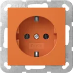 Gira SCHUKO pistikupesa System 55 oranž 4455109