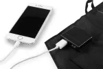 NEO TOOLS 15W kokkupandav p&auml;ikeselaadija USB-A ja USB-C v&auml;ljunditega, monokristallpaneel, IPX4 veekindel, must