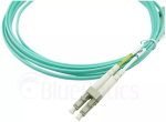 BlueOptics 055702T512000015M-BO Duplex valguskaabli &uuml;henduskaabel, LC/UPC &ndash; SC/UPC, OM3 50/125 &micro;m, 15 m, beež