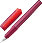 LAMY nexx t&auml;itesulepea Multi-Red A (algajale) ergonoomilise k&auml;epideme ja roostevabast terasest otsikuga 1241765