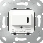 Gira SCHUKO pistikupesa sisu USB Type C PD-ga, 16 A, 250 V, s&uuml;vispaigaldus, must 236200