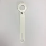 CYOO Apple AirTag silikoonkaitse&uuml;mbris v&otilde;tmehoidjaga - valge (CY122409)