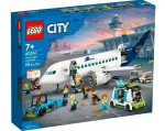 LEGO reisilennuki ehituskomplekt 60367 &mdash; City seeria, 913 t&uuml;kki, 2 minifiguuri, detailne sisustus