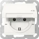 Gira 441427 SCHUKO pistikupesa klapiga, System 55, puhtvalge