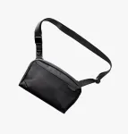 UNIQ Arden Sling 2L Black