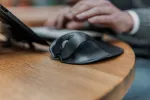 BakkerElkhuizen HandshoeMouse Shift Bluetooth hiir Kontor Kahek&auml;eline Optiline 1000 DPI