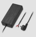 Toiteadapter/inverter TELTONIKA PR320EUA 250 W, sisend 100&ndash;240 V 50/60 Hz, siseruumidesse, must, 1,08 kg