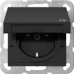 Gira SCHUKO pistikupesa koos hingedatud kaanega ja silindriluku, System 55, puhtvalge 4414005