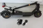 M&Uuml;&Uuml;GILANGETUS. Xiaomi Mi Electric Scooter Pro 2 elektrit&otilde;ukeratas, 600 W, 25 km/h, must, 3-kuuline garantii, KASUTATUD, KRIIMUSTATUD, M&Auml;&Auml;RDUNUD, V&Auml;IKE PRAGU JALA TAGA, PUUDU: LAADIJA, KASUTUSJUHEND JA VASAK TAGUMINE HELKUR