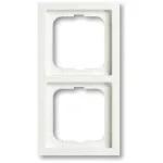 Seinal&uuml;liti kateplaat Busch-Jaeger 1722-884K valge termoplast 80&times;151 mm kruvivaba
