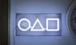 Laua- ja ripatslamp Paladone LED-neoonvalgusti Squid Game disain PP13775SG