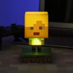 Paladone PP6591MCF Minecraft Alex Icon Light - USB-toitega LED &ouml;&ouml;lamp, mitmev&auml;rviline
