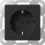 Gira System 55 SCHUKO pistikupesa klapiga, must 4180005