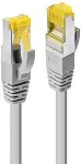 Lindy - Netzwerkkabel - RJ-45 (M) - RJ-45 (M) - 5,0m - SFTP -Cat.7 Rohkabel - gepresst, verseilt, glatt, mit Knickschutz - Grau (47266)