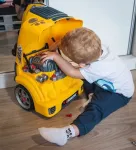 Milly Mally Mechanic workshop set with disassembled engine N-Gine yellow