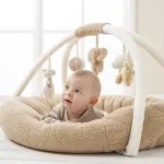 NATTOU Pehme m&auml;ngumatt kaarega