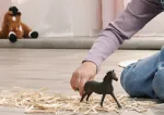 SCHLEICH HORSE CLUB Inglise t&auml;isvereline ratsahobune m&auml;ra