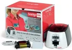 EVOLIS Badgy 100 - Plastikkartendrucker - Farbe - Thermosublimation/thermische &Uuml;bertragung - CR-80 Card (85.6 x 54 mm) - bis zu 225 Karten/Stunde (s/w) / bis zu 80 Karten/Stunde (Farbe) - Kapazit&auml;t: 50 Karten - USB 2.0 (B12U0000RS)