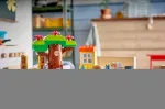 Lego 10469 DUPLO Bluey Pizza sisters with muffin and Bluey