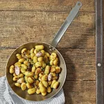 De Buyer Carbone Plus Lyonnaise Frying Pan, 24cm