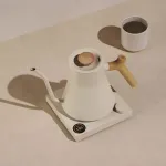 Veekeetja Fellow Stagg EKG PRO 900ml electric kettle in sesame beige with a wooden handle