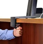 Ergotron WorkFit-S Dual with Worksurface+ - Aufstellung (Tablett, Spannbefestigung f&uuml;r Tisch, Pivot, Spalte, Querstange) f&uuml;r 2 LCD-Displays/Tastatur/Maus - Schwarz, Polished Aluminum - Bildschirmgr&ouml;&szlig;e: bis zu 55,9 cm (bis zu 55,90cm (22) ) - Montages ...