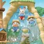 SYLVANIAN FAMILIES Epoch - Adventure Playground "Waterfall"