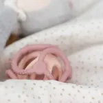 NATTOU N&auml;rimislelu Kaks palli, roosa