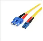 Startech .com Single Mode 9/125 Duplex LC auf SC LWL / Glasfaser-Netzwerkkabel - Patch-Kabel - LC-Monomode (M) - SC-Einzelmodus (M) - 4,0m - Glasfaser - 9 / 125 Mikron - OS1 - gepresst - Gelb (SMFIBLCSC4)
