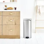 Brabantia Pedal Bin newIcon Round Brushed steel