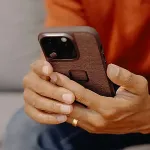 Peak Design kaitse&uuml;mbris Apple iPhone 15 Mobile Everyday Fabric Case, redwood