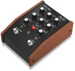 Behringer BM-18M CLUSTER BOX Efekt gitarowy