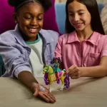 Spinmaster Spin Master Unicorn Academy - Ava and Plant Magic Leaf, toy figure with real mane and tail and magical light-up function