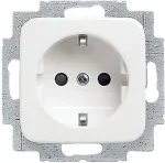 BUSCH-JAEGER 2CKA002011A1888 socket-outlet Type F White