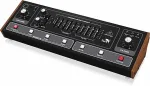 Behringer TORO Syntezator analogowy