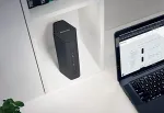Netgear Nighthawk Dual-Band WiFi 7 Router (RS200) &ndash; Sicherheitsfunktionen, BE6500 WLAN-Geschwindigkeit (bis zu 6,5 Gbit/s) &ndash; deckt bis zu 185 m2, 80 Ger&auml;te ab &ndash; 2,5 GB Internetanschluss