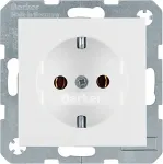 Hager 47431909 socket-outlet Type F White