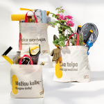 Kotike, 52 cm x 40 cm