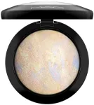 Kompaktne pulber MAC Mineralize Skinfinish, lightscapade, 10 g