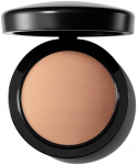 Kompaktne pulber MAC Mineralize Skinfinish Natural, pruun v., medium deep, 10 g