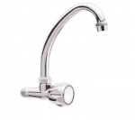 K&ouml;&ouml;gisegisti Faris, kroom